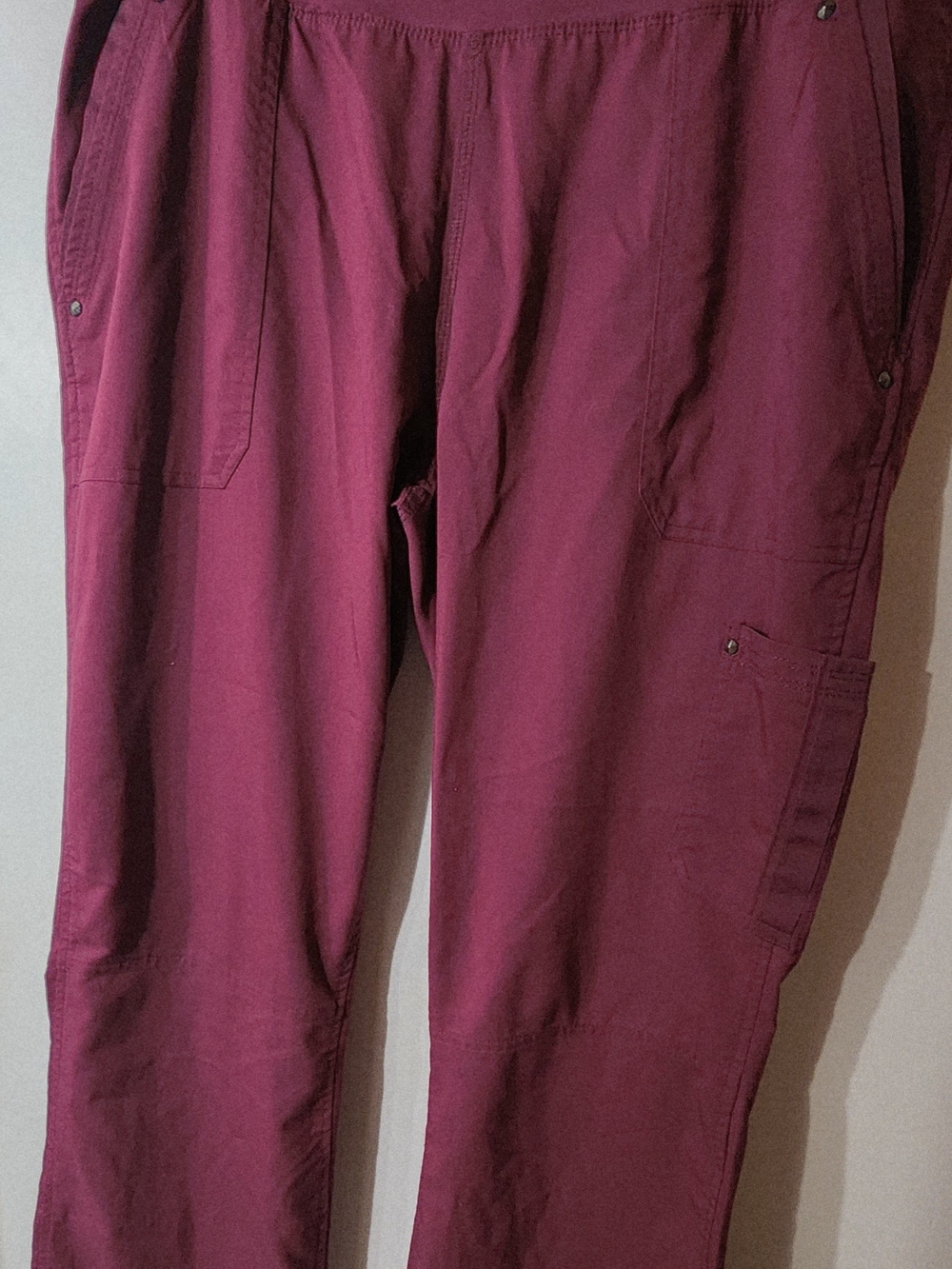 Ladies Scrub Bottoms - Burgundy